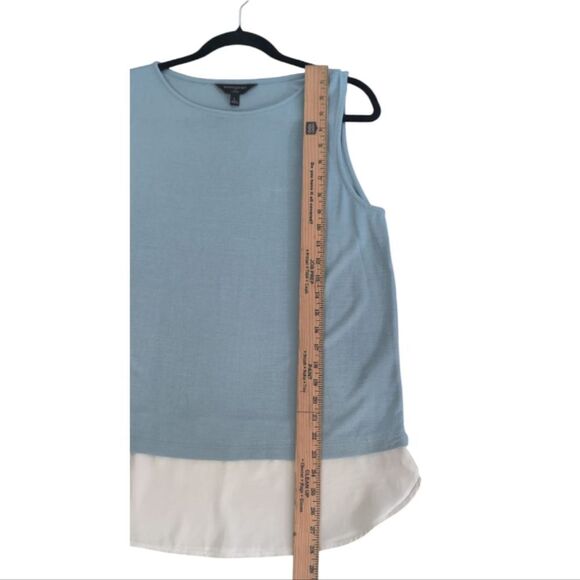 Banana Republic Light Blue Muscle Tee - Picture 4 of 9